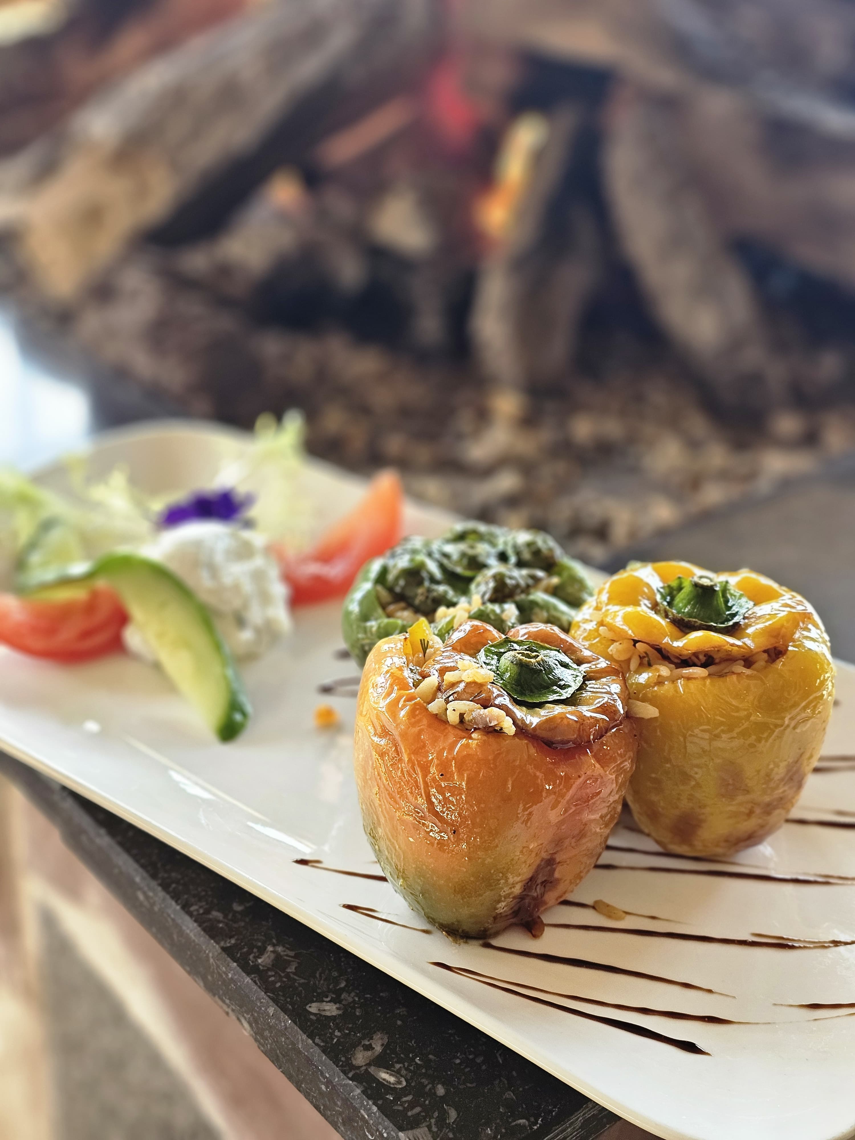 Gemistes piperies (gevulde paprika's)